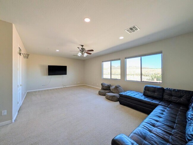 Building Photo - 27321 N Gidiyup Trail