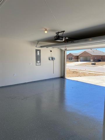 Building Photo - 1501 Bridle Dr