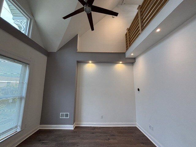 Building Photo - 124 N Oriental St