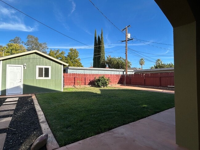 Building Photo - 1972 Fogg Ave