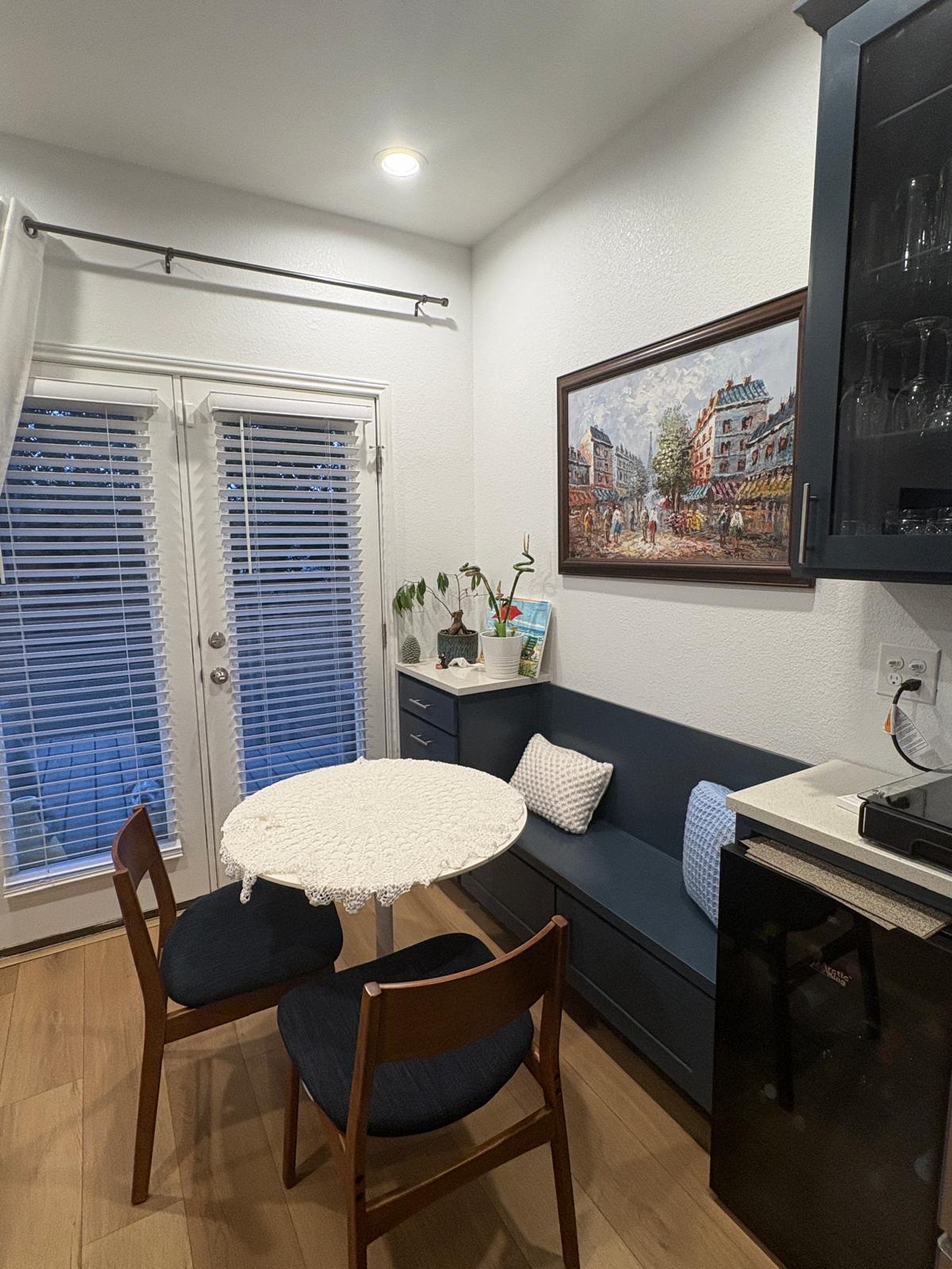 Breakfast Nook - 115 Thelonious Dr