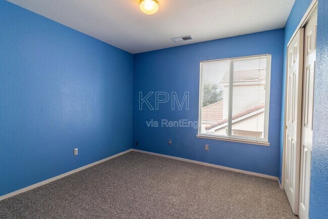 Building Photo - 1106 Klemeyer Cir