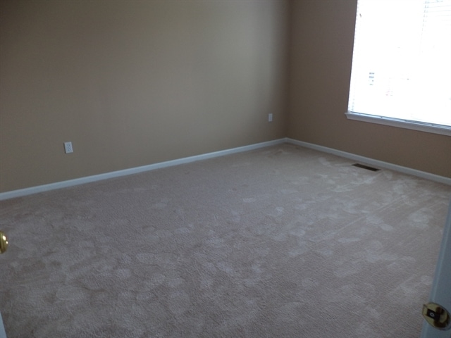 Building Photo - 6408 111th Ave