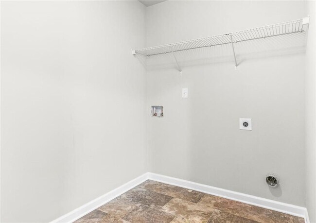 Building Photo - 4237 Water Mill Dr