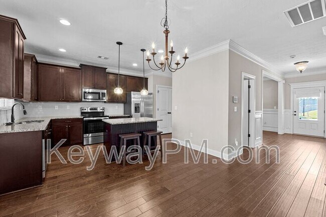 Building Photo - 2208 Jeannie Bell Ct