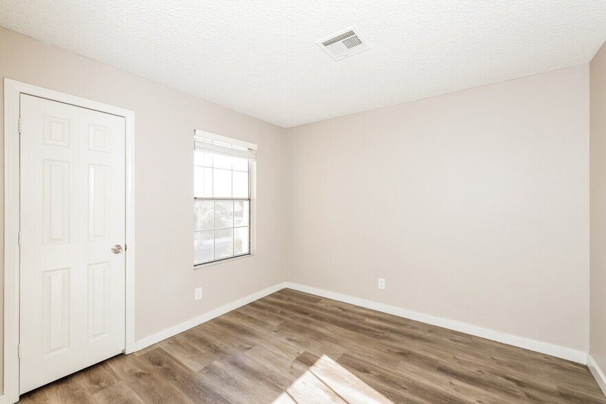 Building Photo - 2505 Kilmaron Cir