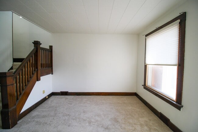 Building Photo - 316 Pine St