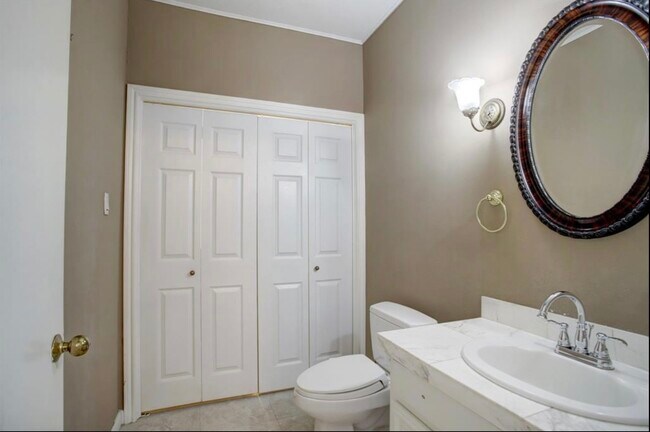 Building Photo - 2220 Bering Dr