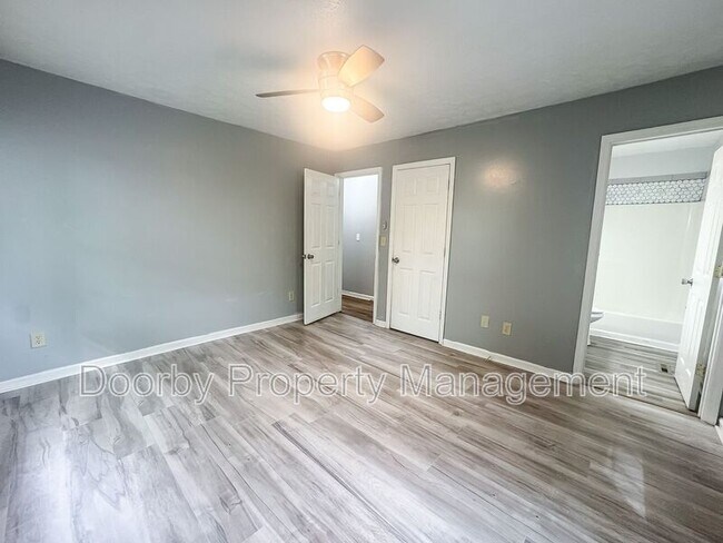 Building Photo - 1109 Arcadia Ave