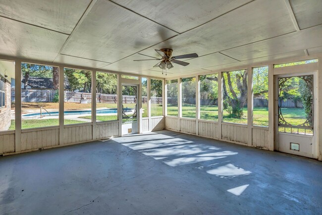 Building Photo - GRAPEVINE-COLLEYVILLE ISD with a POOL