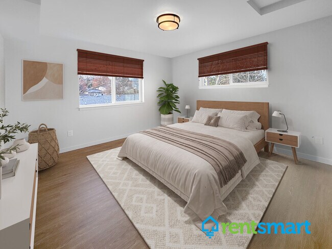 Building Photo - 2405 Arcadia Dr