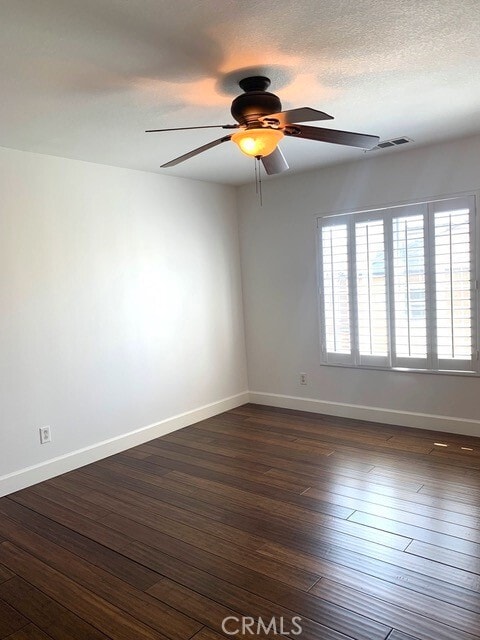 Building Photo - 28415 Casselman Ln