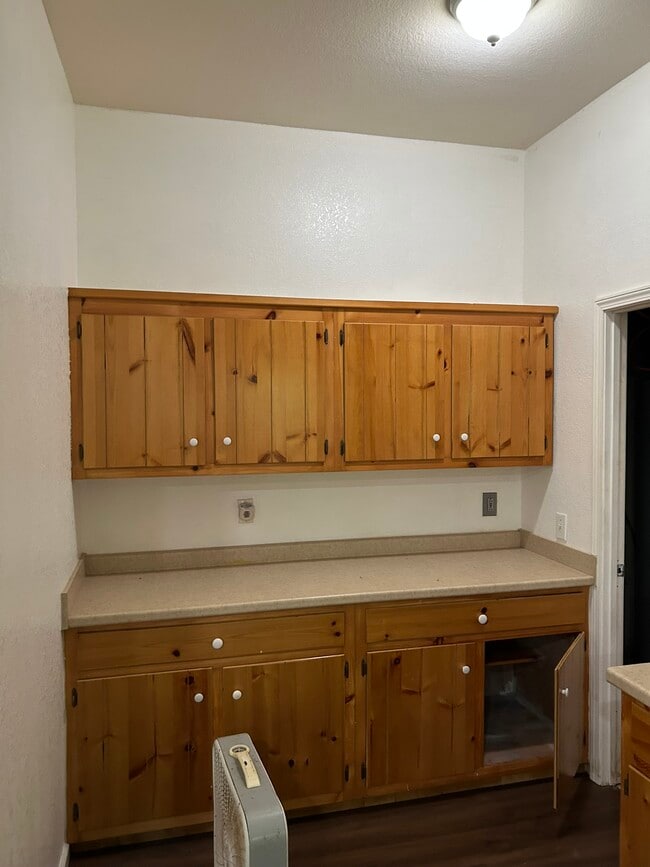 Building Photo - 466 Old Camptown Dr