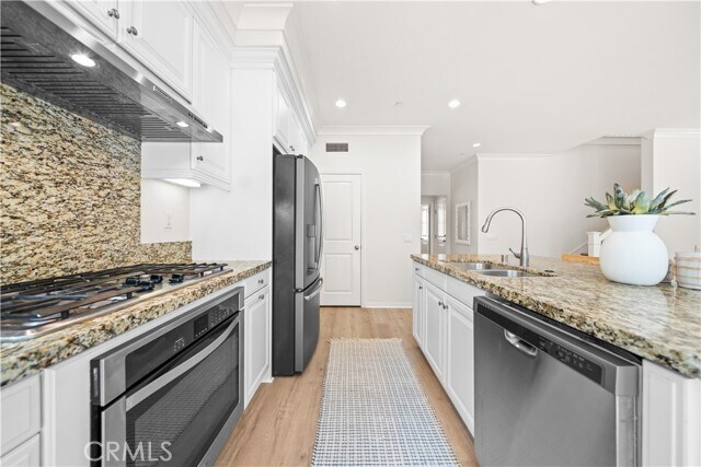 Building Photo - 57 Somerton