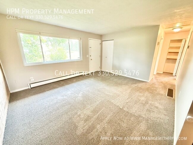 Building Photo - 3346 Highland Park