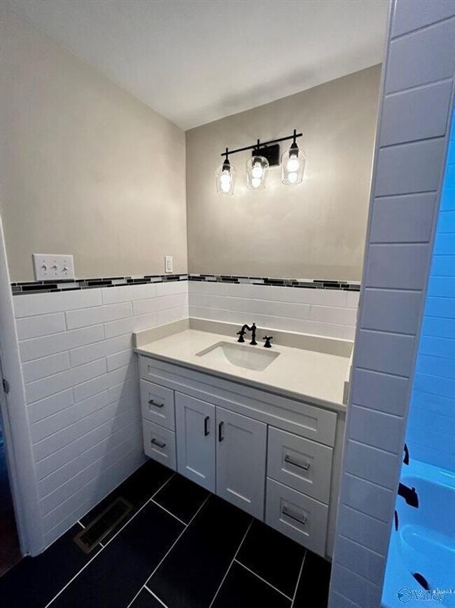 Building Photo - RENTAL HOME IN GUNTERSVILLE