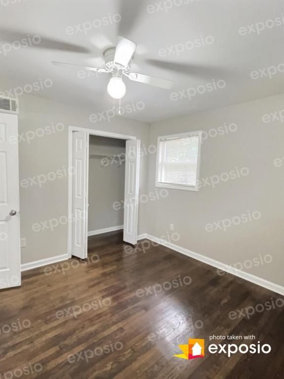 Building Photo - 1884 Center Ave