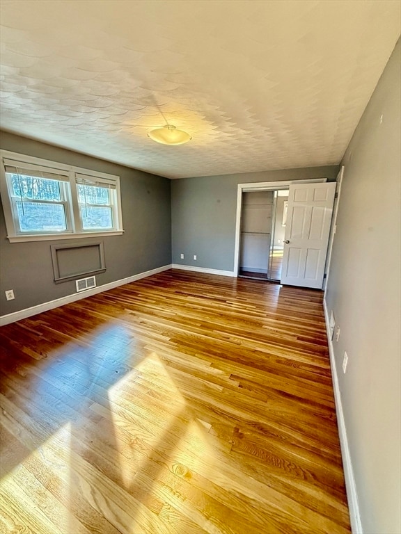 Building Photo - 10 Snake Brook Rd