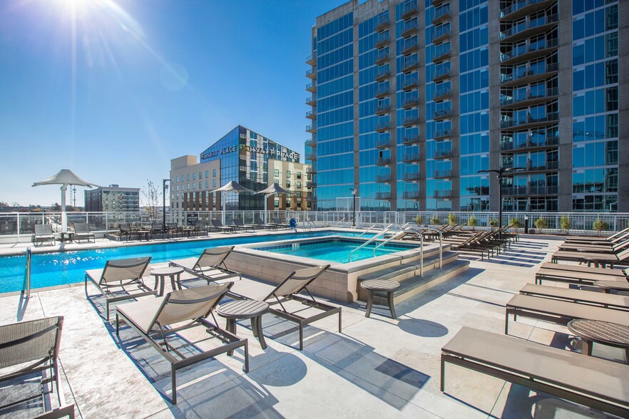 Placemakr Premier SoBro 205 Demonbreun St Nashville TN 37201