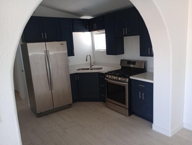 Building Photo - 2 bedroom in Eloy AZ 85131