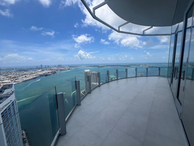Building Photo - 300 Biscayne Blvd
