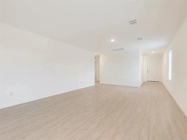 Building Photo - 1409 Merlin Blf St