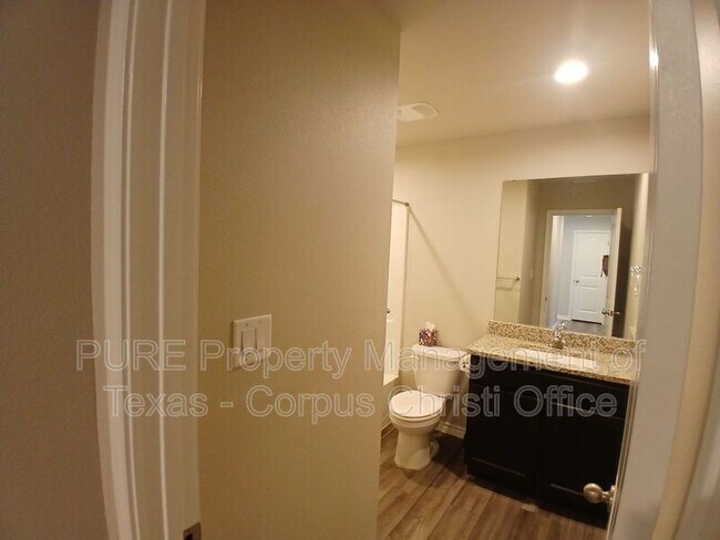 Building Photo - 7610 Rustler Ln