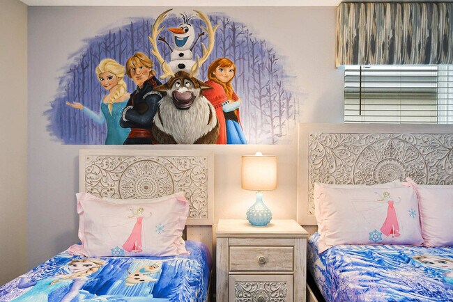 Building Photo - 2873 Bookmark Dr