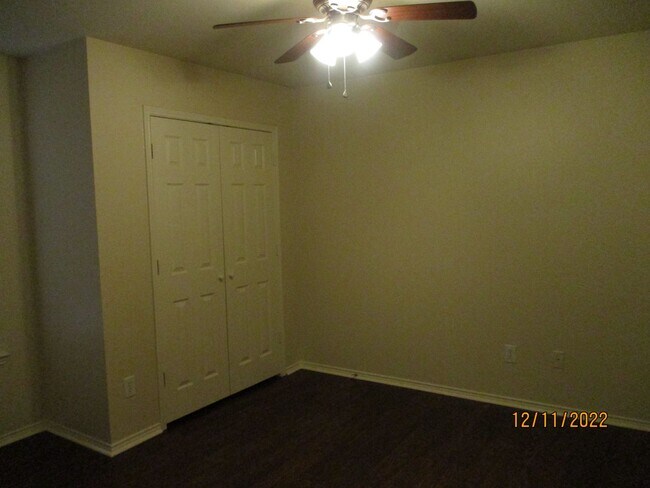 Building Photo - 5144 Waterview Ct