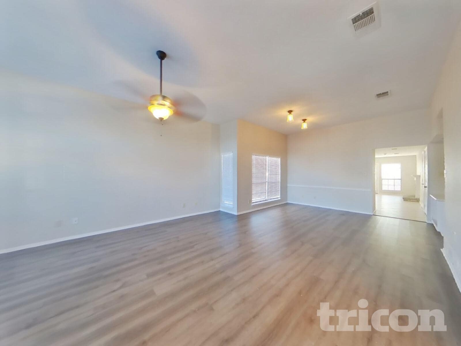 Building Photo - 992 Mauve Dr