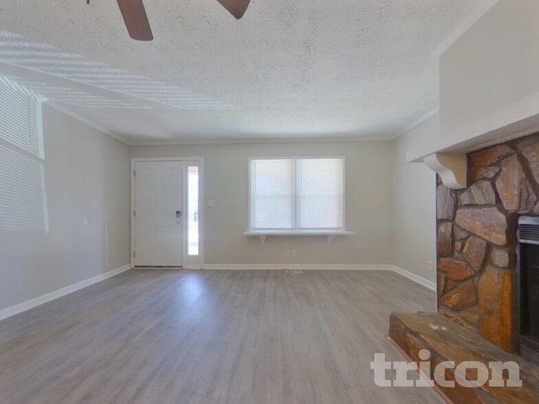 Building Photo - 35 Quail Ct