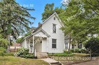 Building Photo - 1431 Union Ave NE