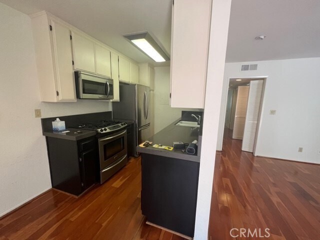 Building Photo - 2016 Euclid St