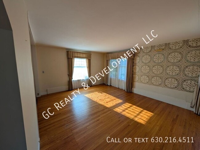 Building Photo - 173 Pomeroy Ave