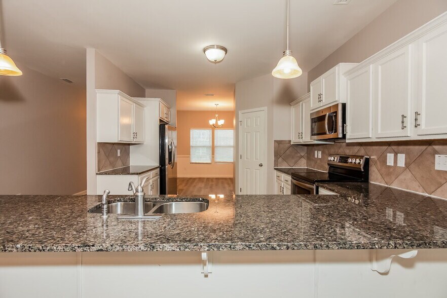 Building Photo - 4316 Houldsworth Dr