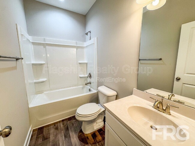 Building Photo - 1507 S Taylor St