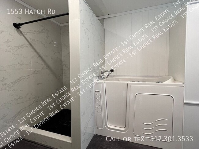 Building Photo - 1553 Hatch Rd