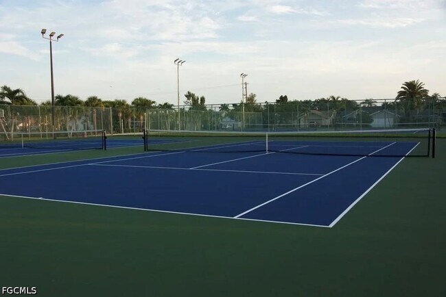 Building Photo - 6867 Pentland Way