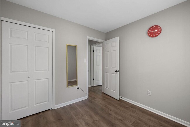 Building Photo - 4071 Bluebird Dr