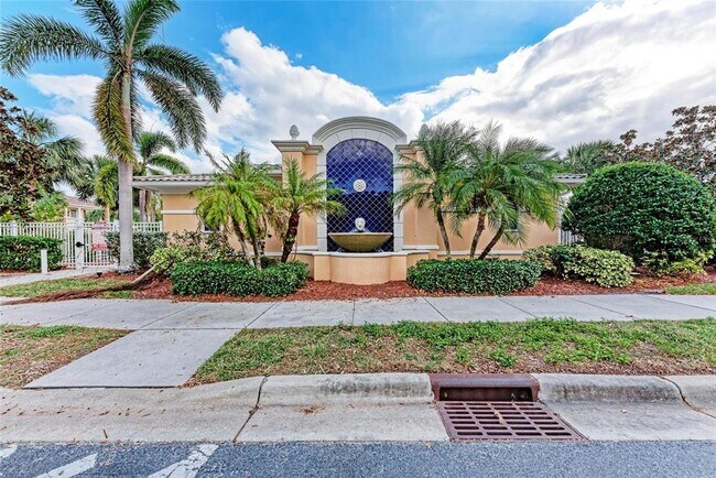Building Photo - 1501 Napoli Dr W