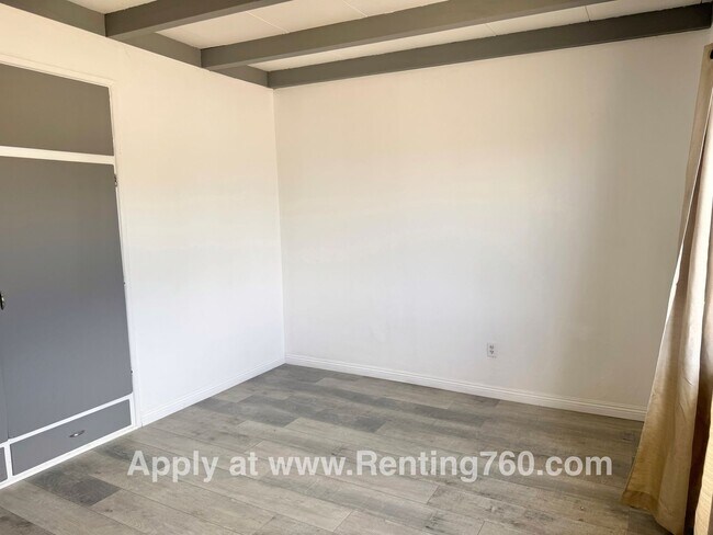 Building Photo - 6462 Palo Verde Ave