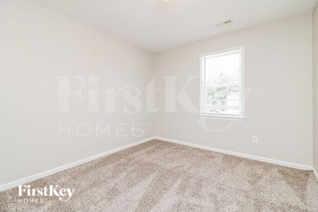 Building Photo - 25 Merrimar Ct