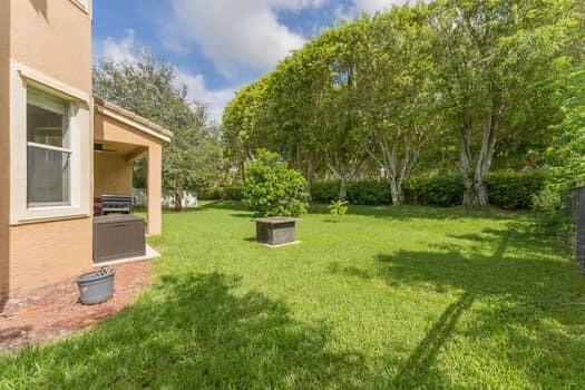 Building Photo - 9662 Wyeth Ct