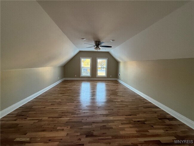 Building Photo - 336 Germania St