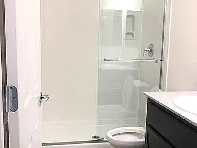 Building Photo - 4439 Flannelbush Dr