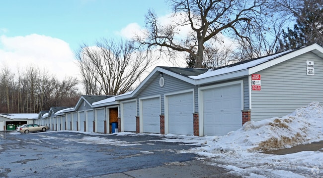 Building Photo - Bolson Drive Apartments