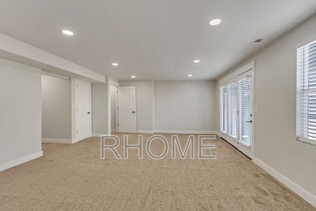 Building Photo - 105 Chandlerpoint Way
