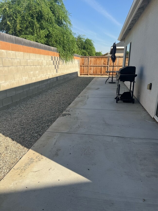 Building Photo - 3321 Mulberry Grv Wy