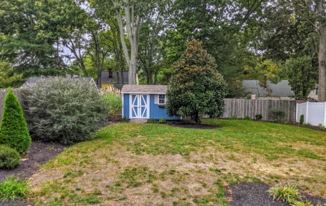 shed - 114 Maple St