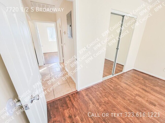 Building Photo - 7720 1/2 S Broadway-